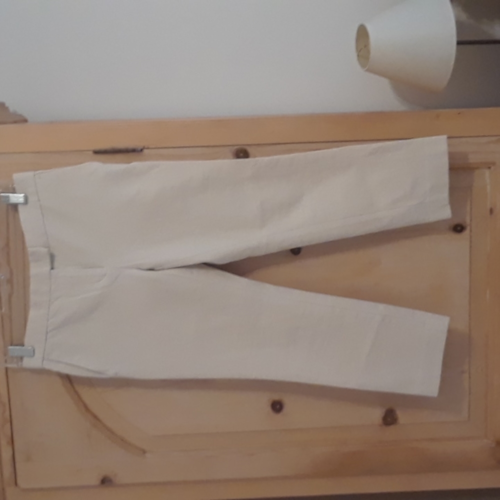 Ann Taylor petite capris slacks